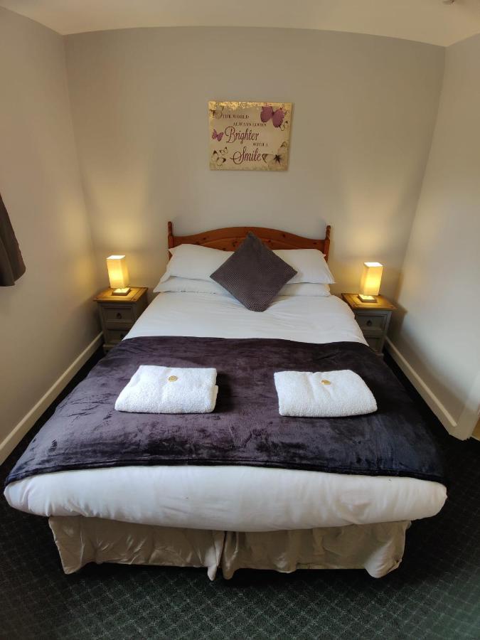 Woolpack Inn Чичестер Экстерьер фото