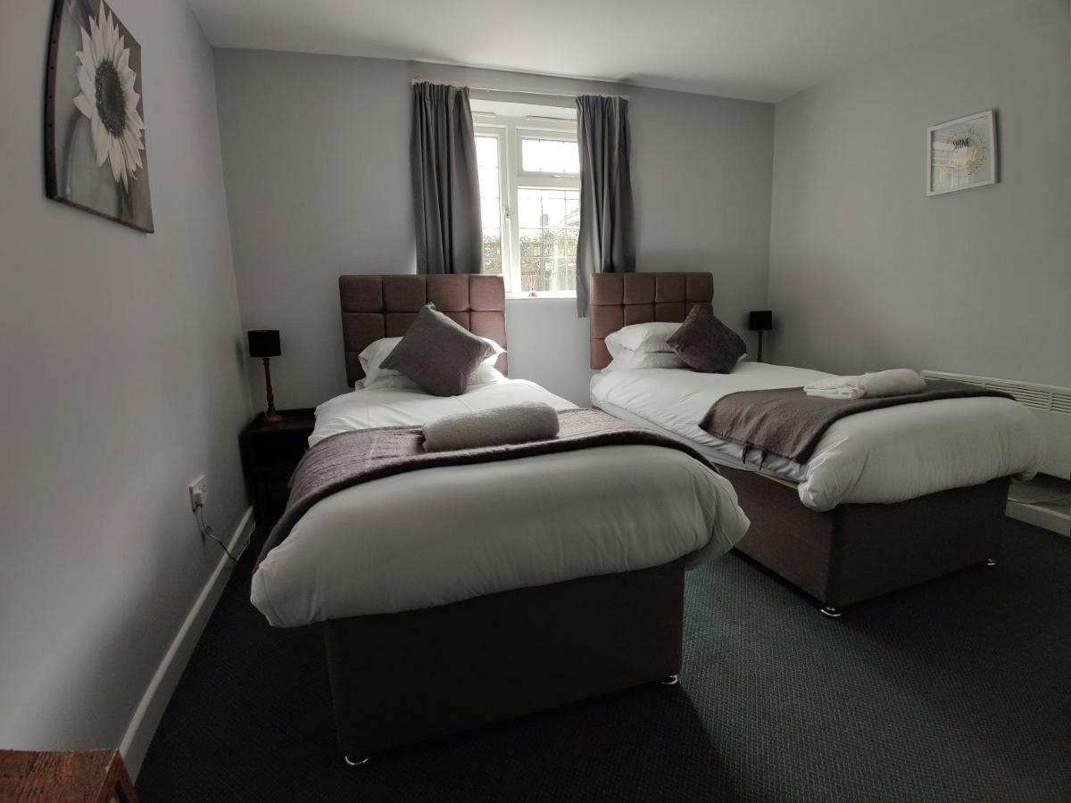 Woolpack Inn Чичестер Экстерьер фото